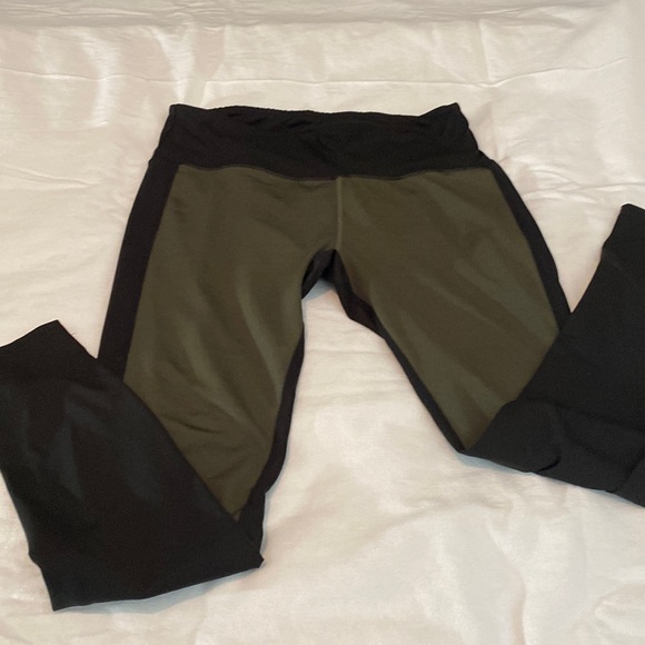 Women’s Green and Black High Waisted Leggings - Picture 1 of 6